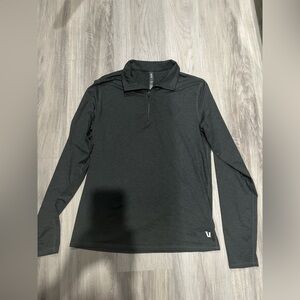 Vuori Men's Ease Performance 1/2 Half Zip 2.0 long sleeve shirt. Size Small.
